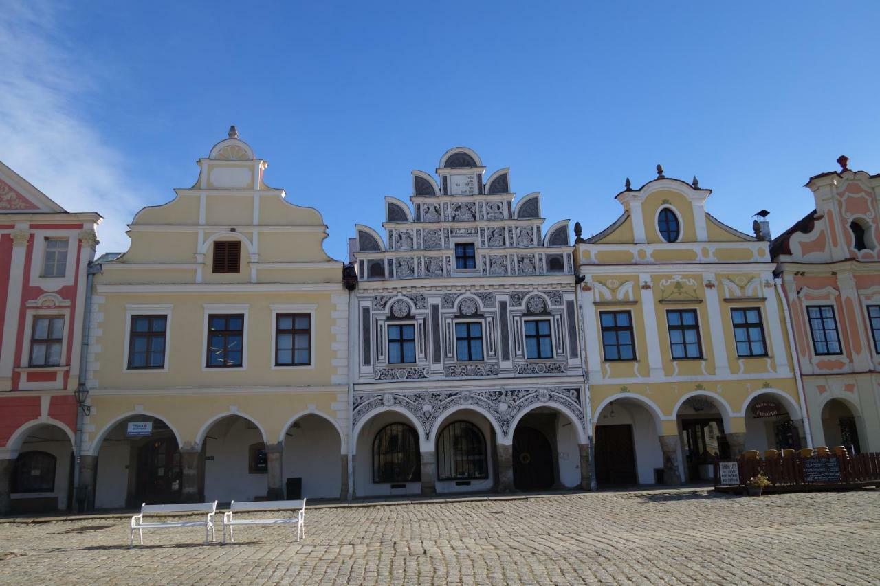 Penzion Pansky Dvur Telč Exterior foto